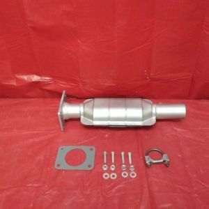 Oldsmobile 88 w/3.8L Catalytic Converter 1997 1998 1999