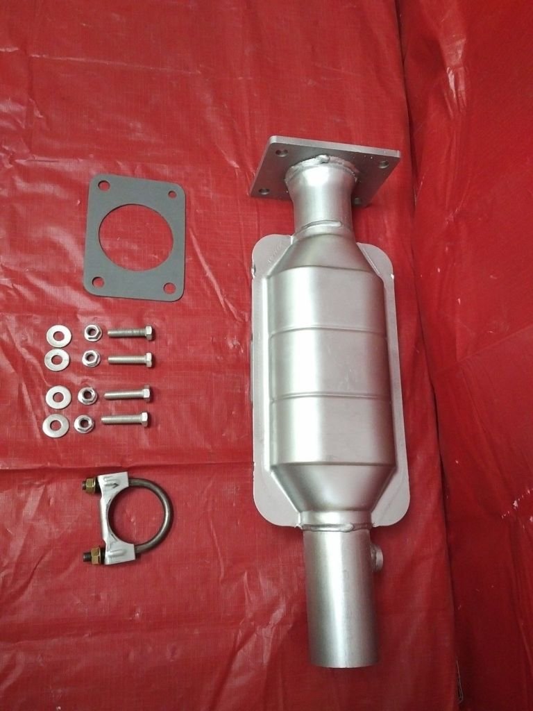 CADILLAC Deville 4.6L Catalytic Converter 2003 2004 2005 Get Your