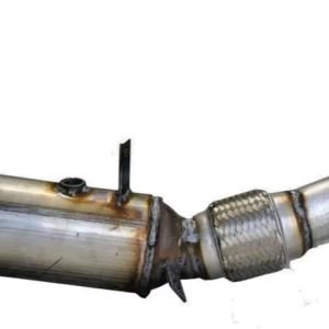 BMW X1 2.0L TURBO Front Catalytic Converter 2013 2014 2015